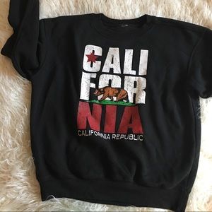 Extra Large black California pullover sweatshirt
